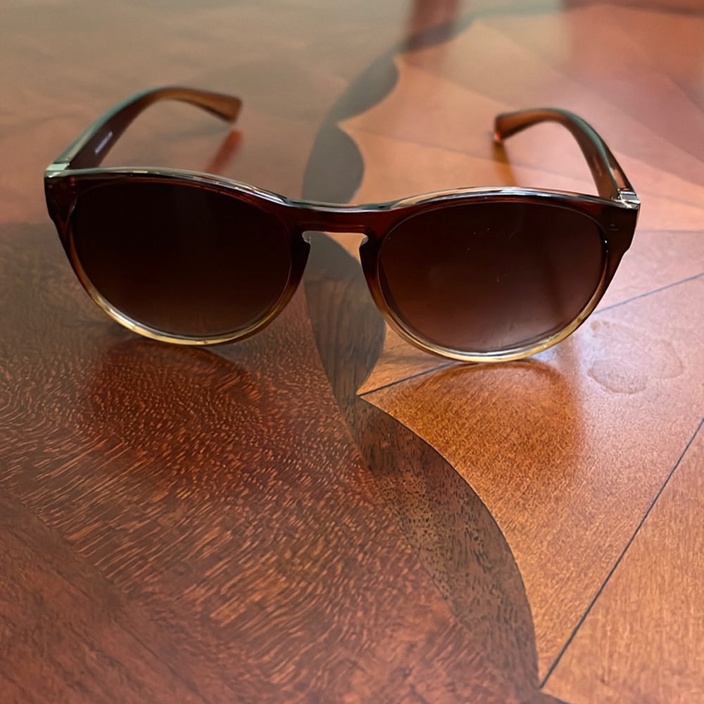 Pugsgear  sunglasses